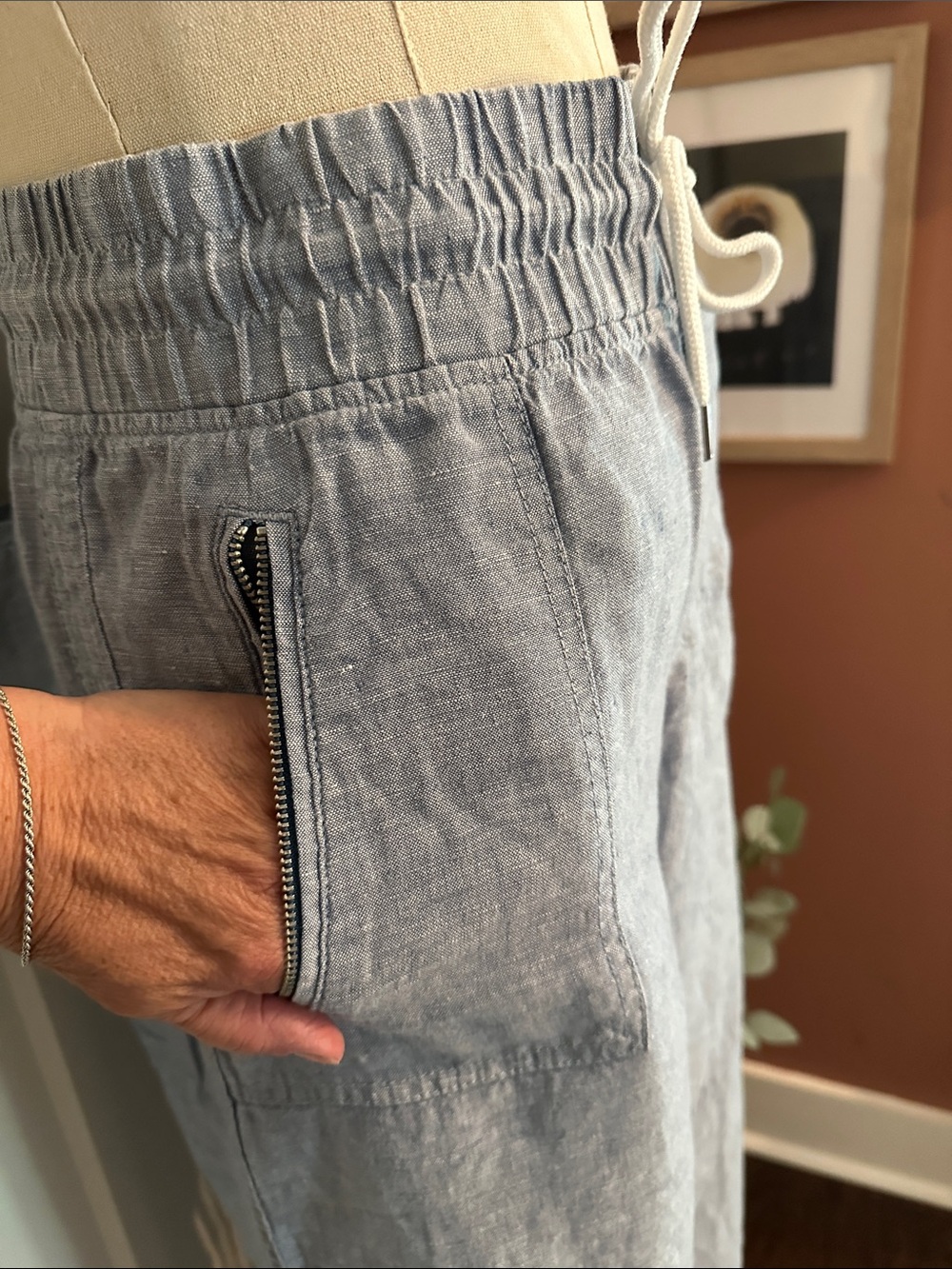 Athleta Cabo Linen Wide Leg 12 chambray pockets drawstring pants - Picture 7 of 16